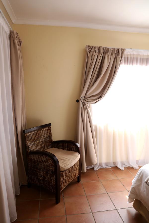 Morulana Guest House Kempton Park Kültér fotó