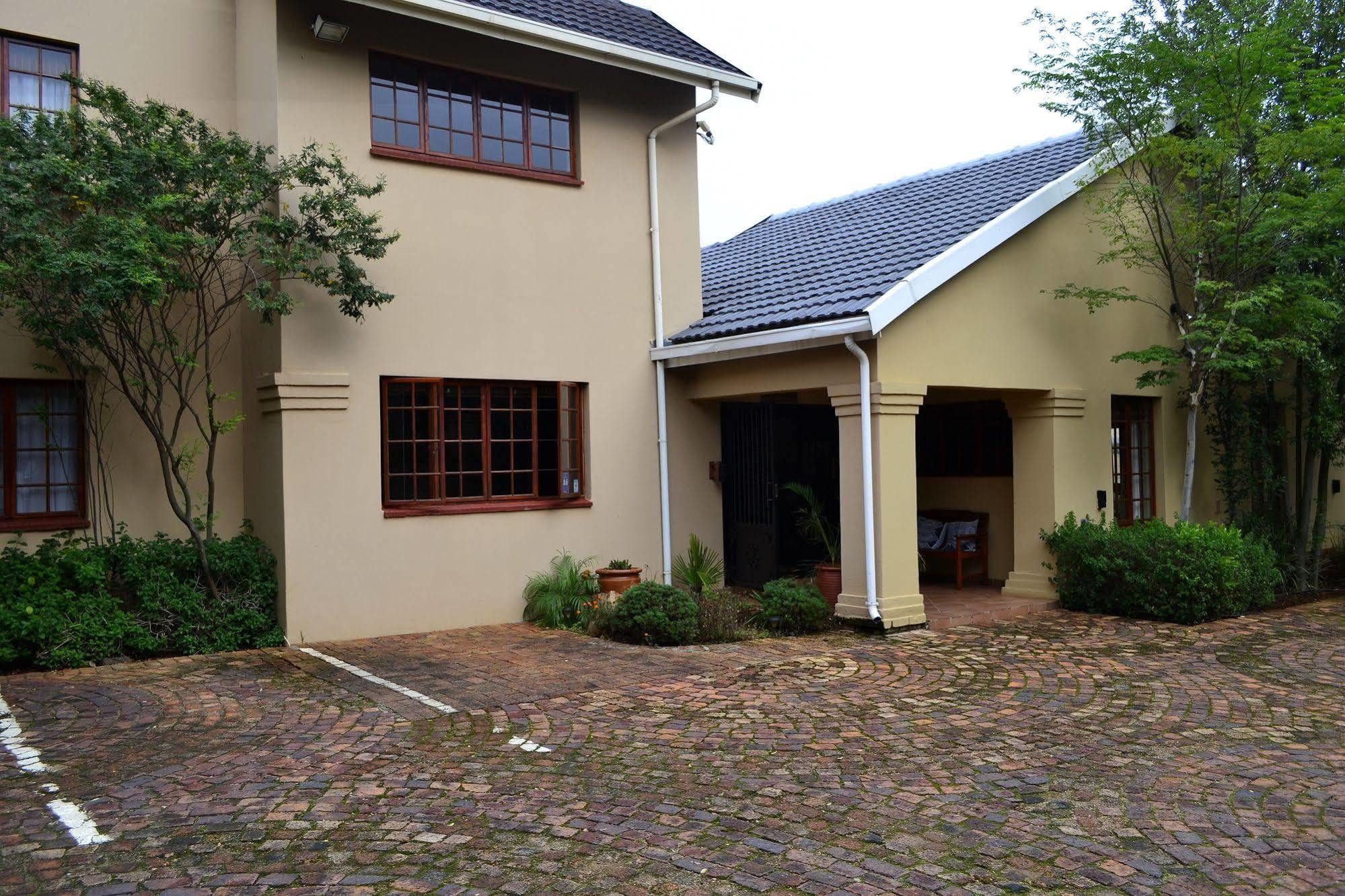 Morulana Guest House Kempton Park Kültér fotó