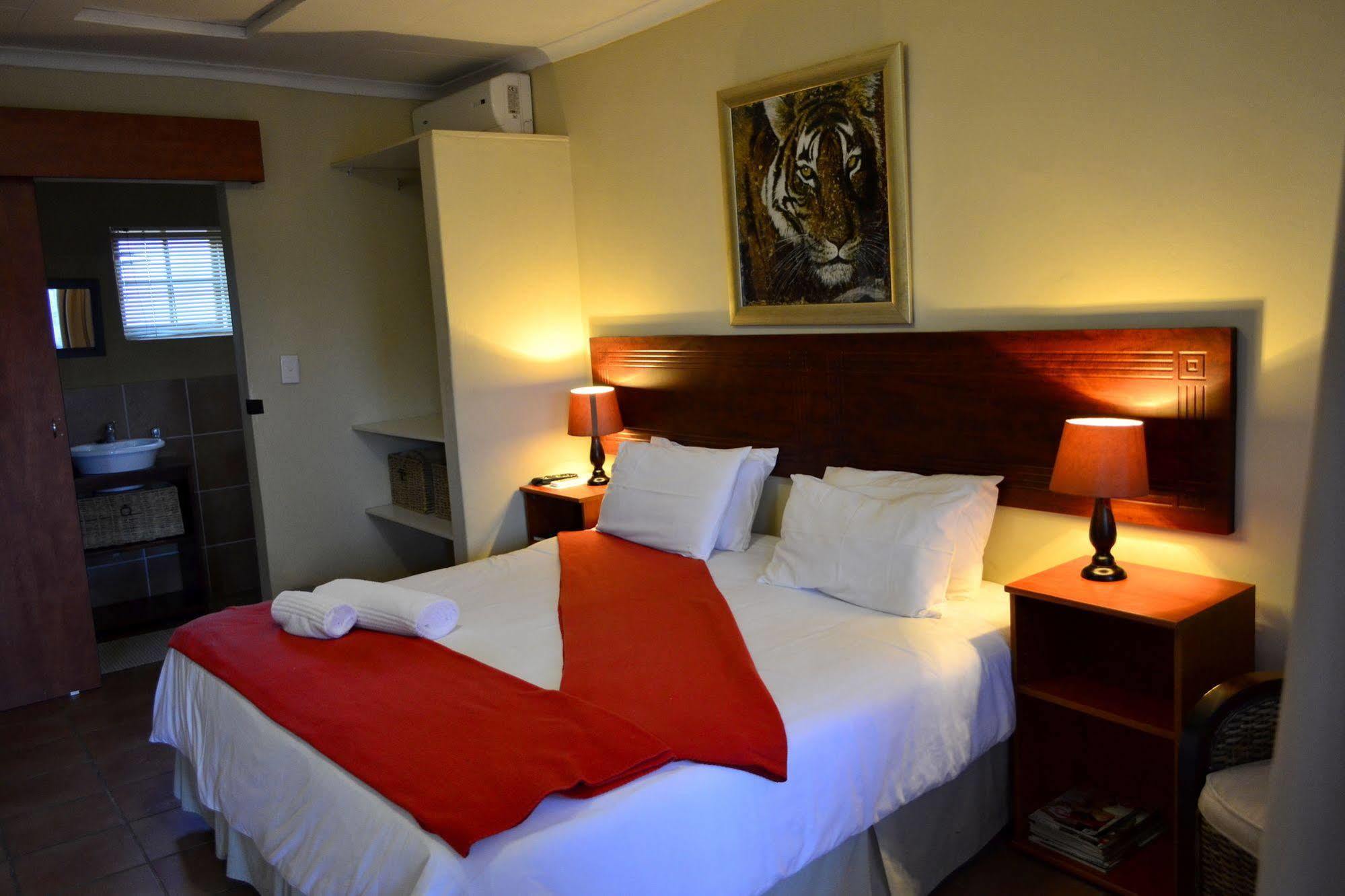 Morulana Guest House Kempton Park Kültér fotó