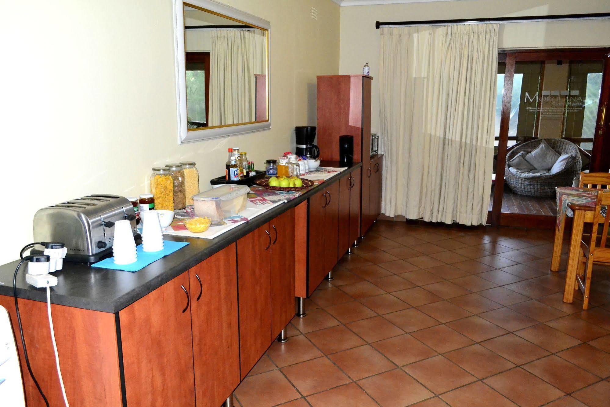 Morulana Guest House Kempton Park Kültér fotó