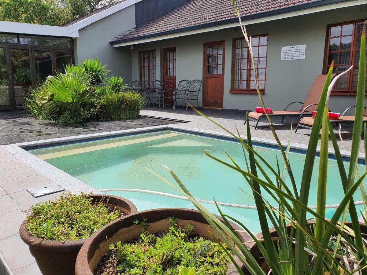 Morulana Guest House Kempton Park Kültér fotó